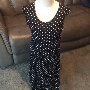 Survival women’s dress size M
